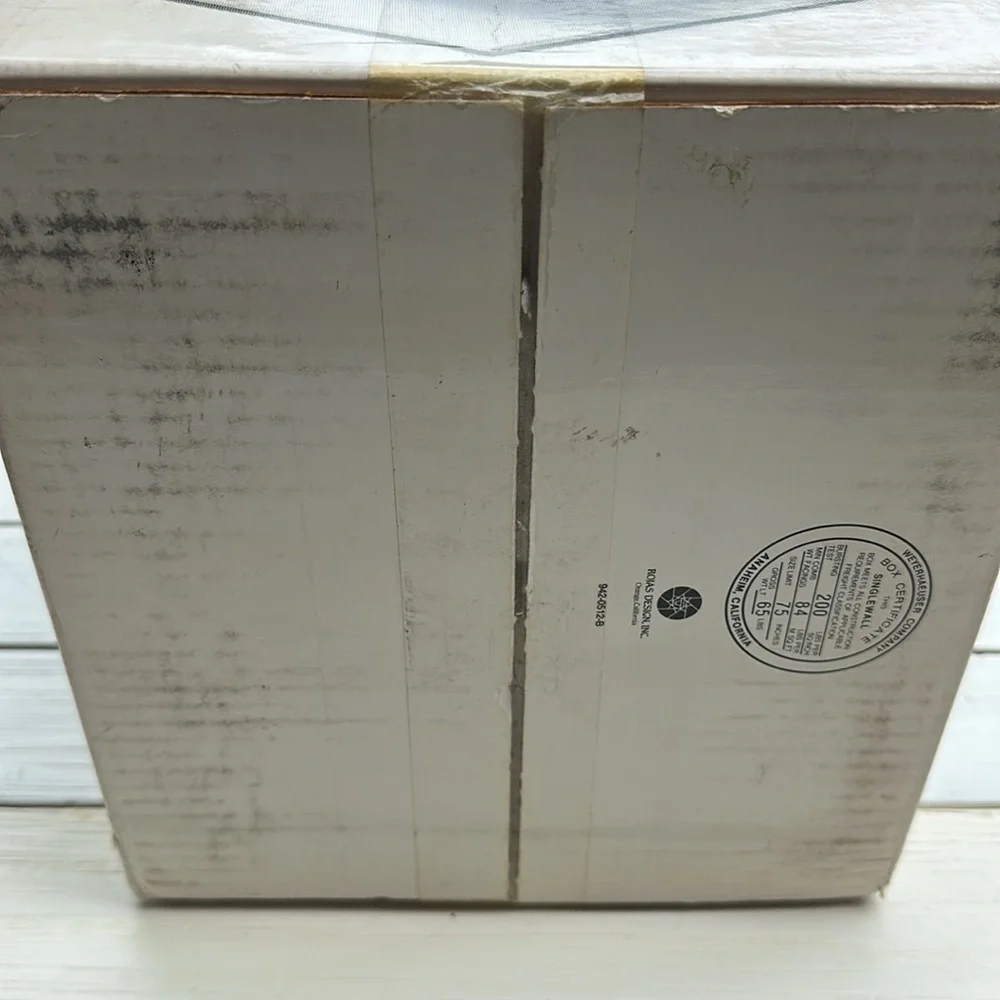 Vintage Apple Monitor //c Stand Box- Empty